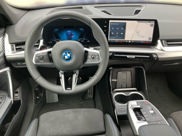 Bild 6: BMW iX1 eDrive20 U11
