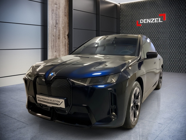 Bild 1: BMW PKW i-Serie iX xDrive45