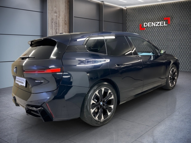 Bild 3: BMW PKW i-Serie iX xDrive45