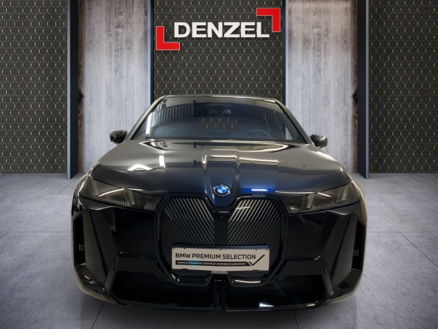 Bild 6: BMW PKW i-Serie iX xDrive45