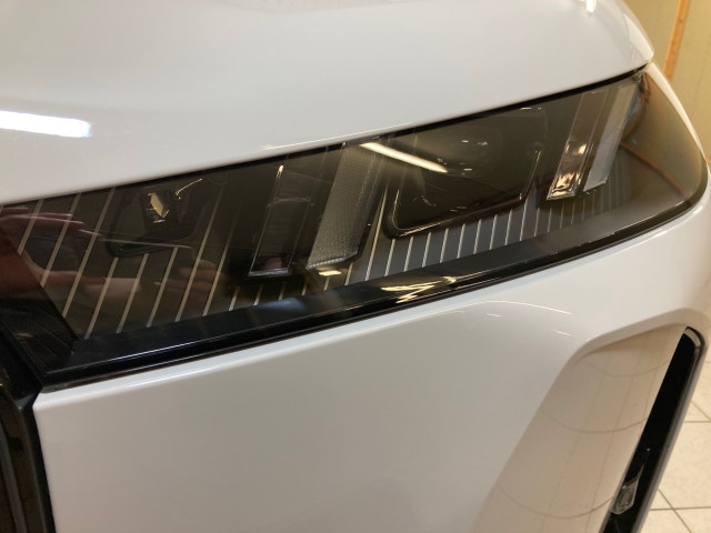 Bild 5: BMW PKW i-Serie iX xDrive45