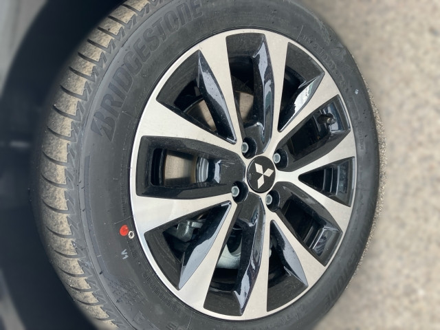 Bild 4: Mitsubishi Colt 1,6 HEV Invite S+C AT 25