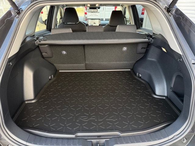 Bild 9: Toyota RAV4 HEV 4WD Active Drive