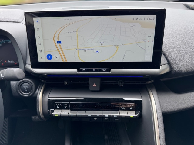 Bild 7: Toyota C-HR - 2,0 l Plugin 4x2  Lounge CVT