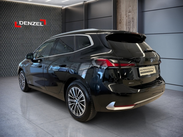 Bild 2: BMW 225e xDrive Active Tourer U06 XBS