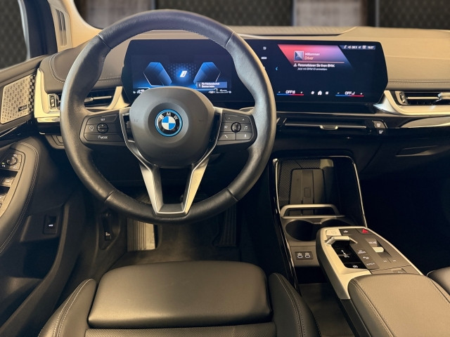 Bild 6: BMW 225e xDrive Active Tourer U06 XBS