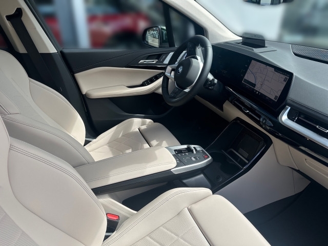 Bild 5: BMW 230e xDrive Active Tourer U06 XB2