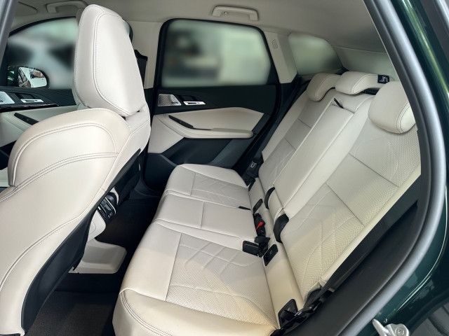 Bild 8: BMW 230e xDrive Active Tourer U06 XB2