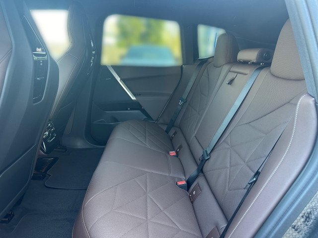 Bild 8: BMW PKW i-Serie iX xDrive45