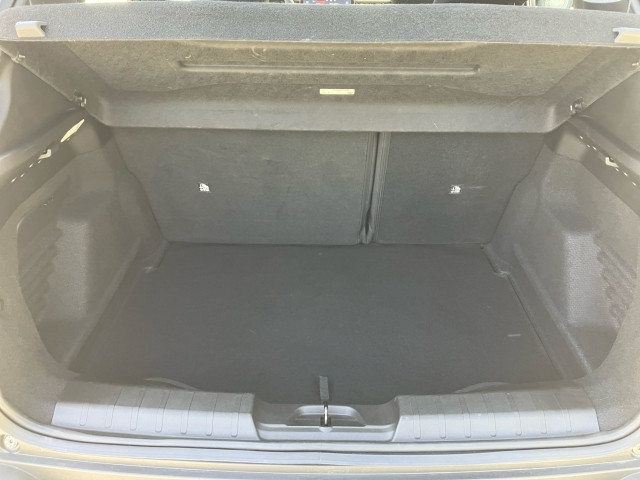 Bild 12: Jeep Avenger ICE MY25 1,2 GSE T3 Longitude