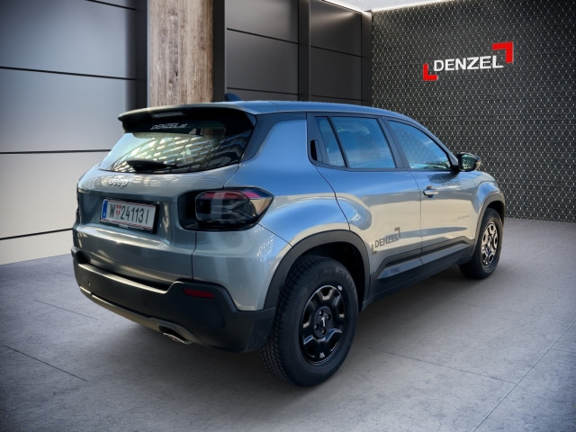 Bild 3: Jeep Avenger ICE MY25 1,2 GSE T3 Longitude