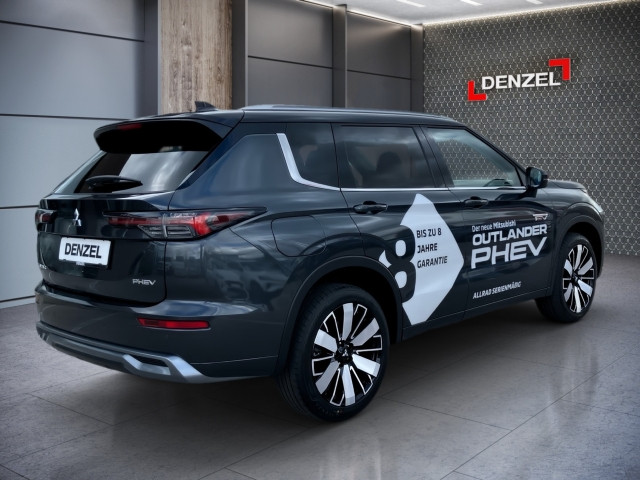 Bild 3: Mitsubishi Outlander PHEV 2,4 4WD Diamond 2-tone Leder