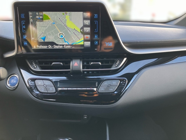 Bild 11: Toyota C-HR 1,8 Hybrid 2WD