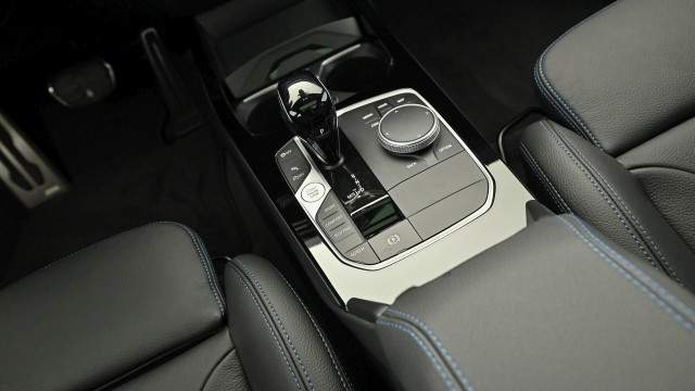 Bild 11: BMW 120d xDrive 5-Türer F40