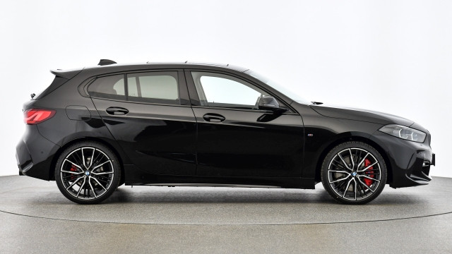 Bild 3: BMW 120d xDrive 5-Türer F40