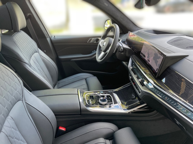 Bild 5: BMW X7 xDrive40d G07 B57