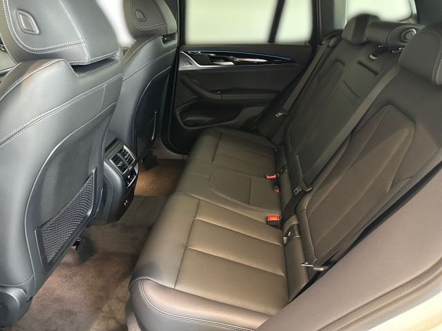 Bild 10: BMW iX3 G08 HA0
