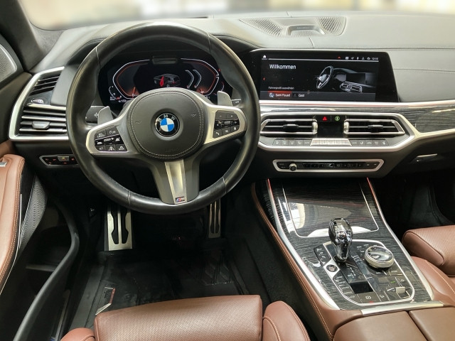 Bild 6: BMW X7 xDrive40d G07 B57