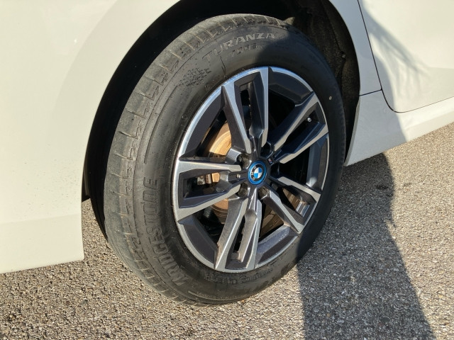 Bild 4: BMW 225e xDrive Active Tourer U06 XBS