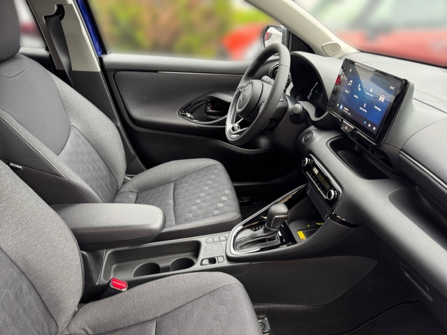 Bild 5: Toyota Yaris - 1,5 l, 116 PS 5-tg. Active Drive Hybrid