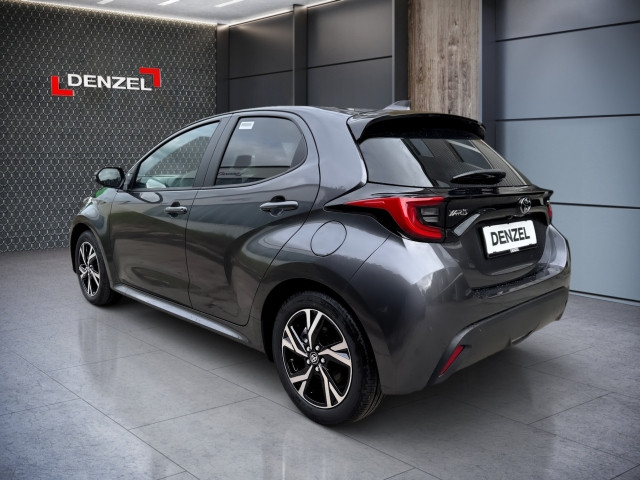 Bild 2: Toyota Yaris - 1,5 l, 116 PS 5-tg. Active Drive Hybrid