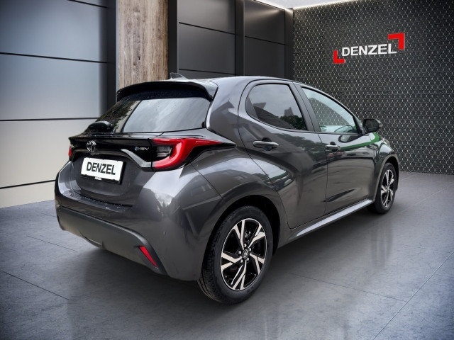 Bild 3: Toyota Yaris - 1,5 l, 116 PS 5-tg. Active Drive Hybrid