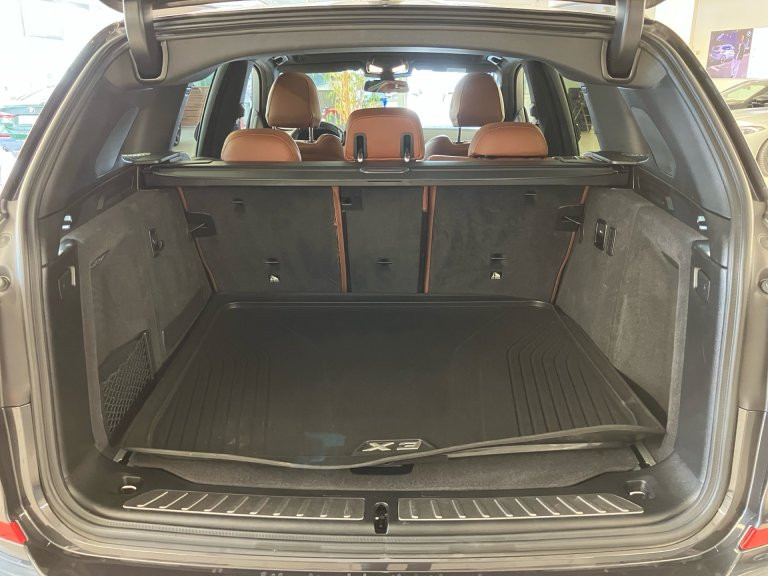 Bild 9: BMW X3 xDrive30d Aut.