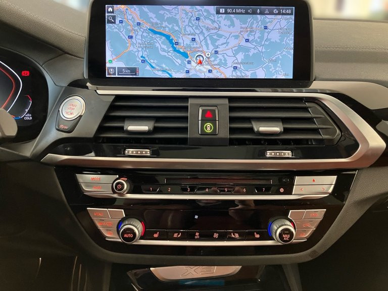Bild 7: BMW X3 xDrive30d Aut.