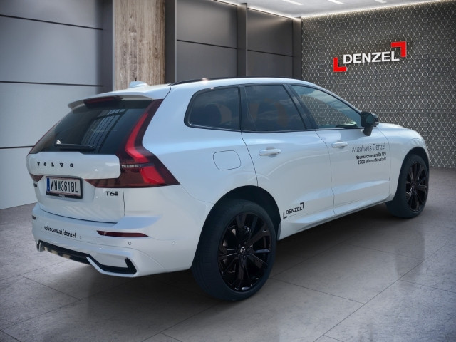 Bild 3: VOLVO PKW XC60 Black Edition T6 AWD Plug-in Hybrid Elektrisch/Benzin U