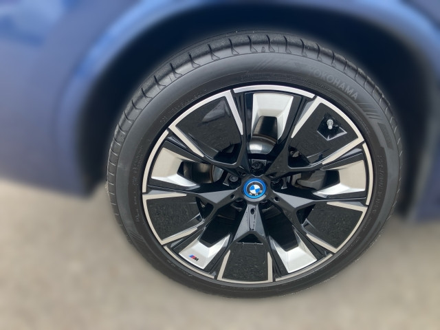 Bild 4: BMW PKW i-Serie ix3 G08 HA0