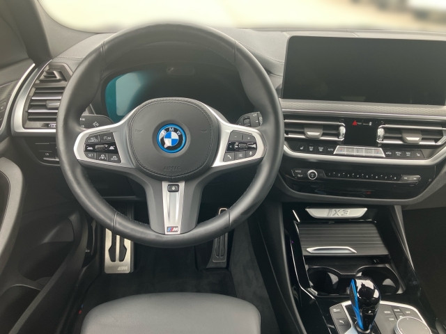 Bild 6: BMW PKW i-Serie ix3 G08 HA0