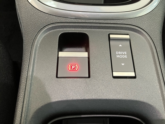 Bild 13: Fiat 600e Red