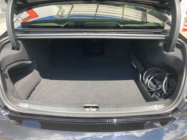 Bild 9: VOLVO PKW S90 T8 AWD Recharge PHEV Ultimate Dark