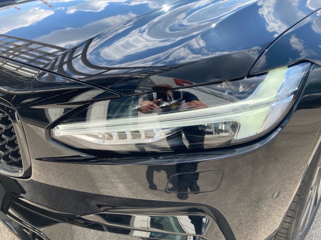 Bild 11: VOLVO PKW S90 T8 AWD Recharge PHEV Ultimate Dark