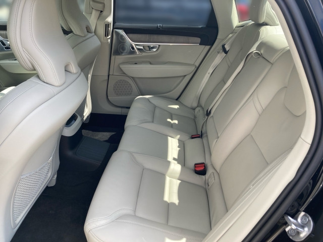 Bild 8: VOLVO PKW S90 T8 AWD Recharge PHEV Ultimate Dark