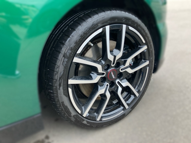 Bild 4: Mini Cooper E J01 HC0