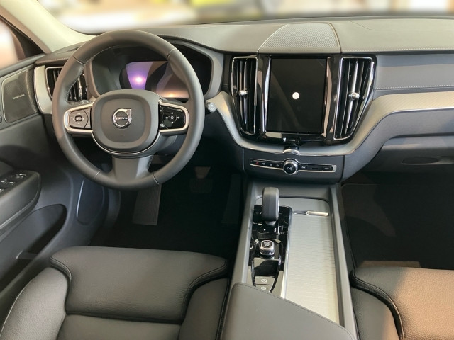 Bild 5: VOLVO PKW XC60 Ultra, T6 Plug-in Hybrid, Elektrisch/Benzin, Dark