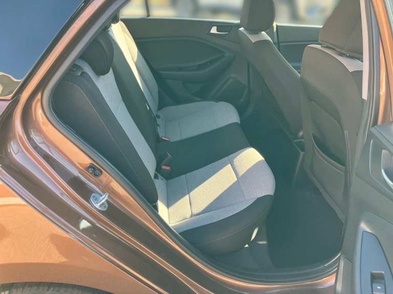 Bild 8: Hyundai i20 1,25 Go