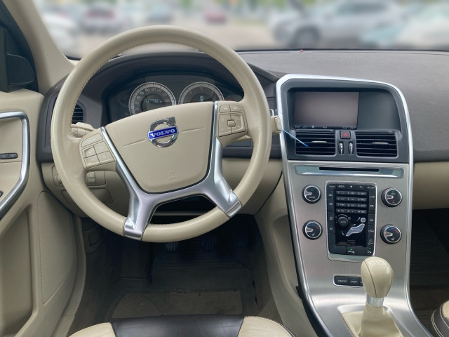 Bild 6: VOLVO PKW XC60 D5 AWD Summum