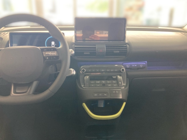 Bild 7: Hyundai INSTER Cross Line 49kWh