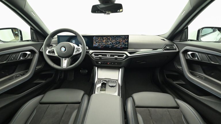 Bild 1: BMW 220i Coupé G42 B48