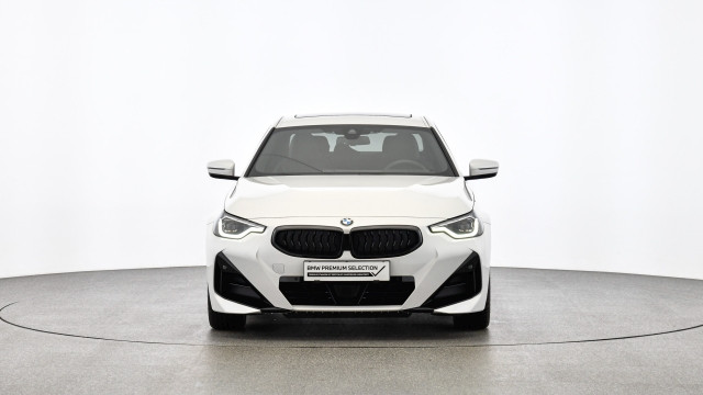 Bild 1: BMW 220i Coupé G42 B48