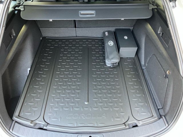Bild 9: Toyota Corolla 2,0l Hybrid TS GR-SPORT