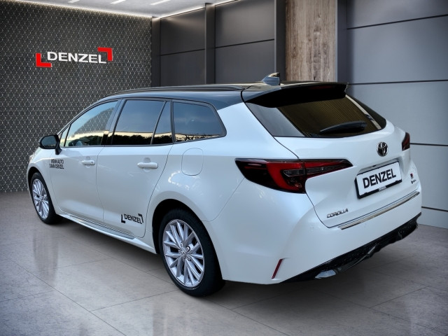 Bild 2: Toyota Corolla 2,0l Hybrid TS GR-SPORT