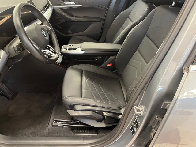 Bild 13: BMW 218d Active Tour B47