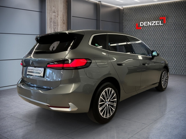 Bild 3: BMW 218d Active Tour B47