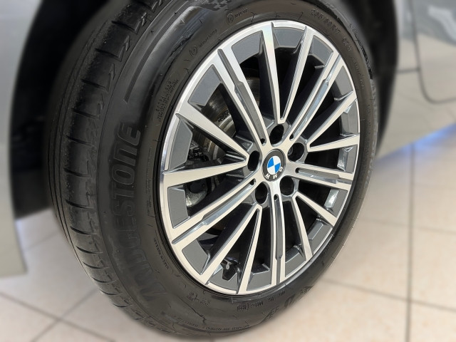 Bild 4: BMW 218d Active Tour B47