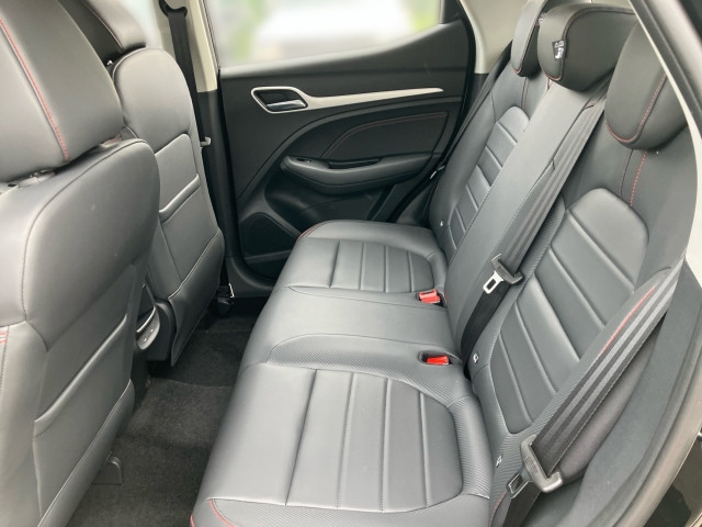 Bild 8: MG ZS 1,5 Luxury