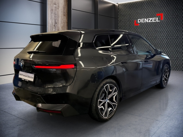 Bild 11: BMW PKW i-Serie iX xDrive40 I20 XE2