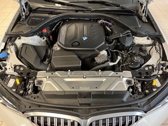 Bild 14: BMW 320d 48 V xDrive Tou